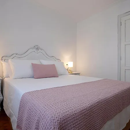 Galihost - Enorme Casa Con Gran Zona Exterior En