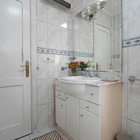 Holiday home Galihost - Enorme Casa Con Gran Zona Exterior En Cambados