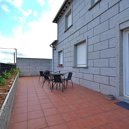 Galihost - Enorme Casa Con Gran Zona Exterior En Tatil Evi Cambados