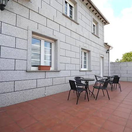 Galihost - Enorme Casa Con Gran Zona Exterior En *