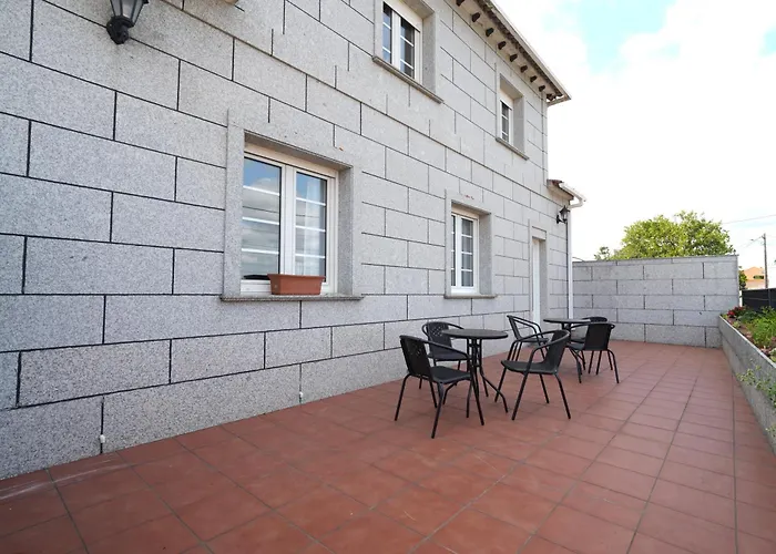 Galihost - Enorme Casa Con Gran Zona Exterior En *